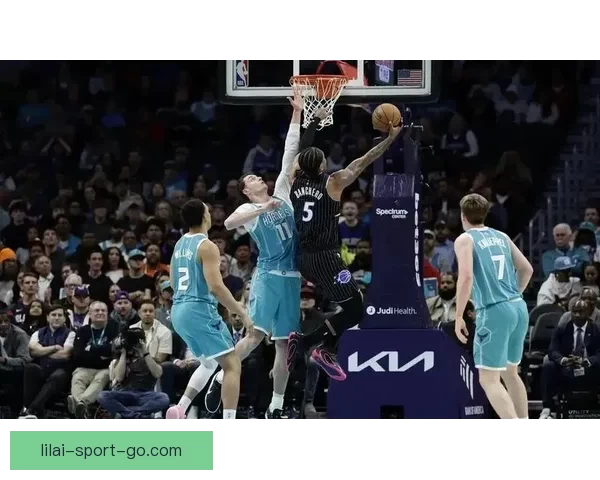 鲍尔三分火力全开黄蜂18记三分大胜灰熊米勒贡献22分